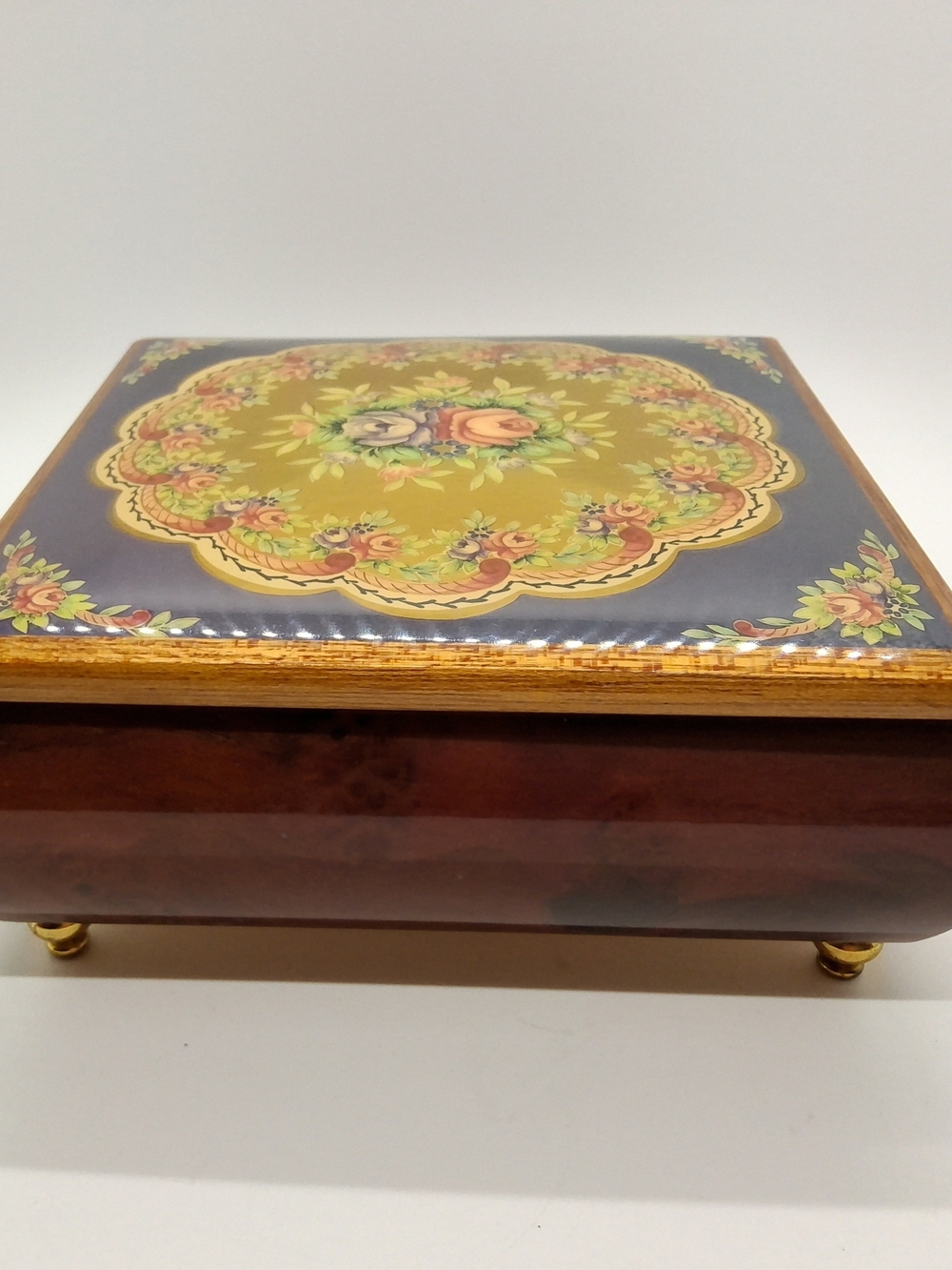 Lovely Vintage Lefton Refuge, Plays 'Always', #397 Swiss Music Box, Velvet Lined